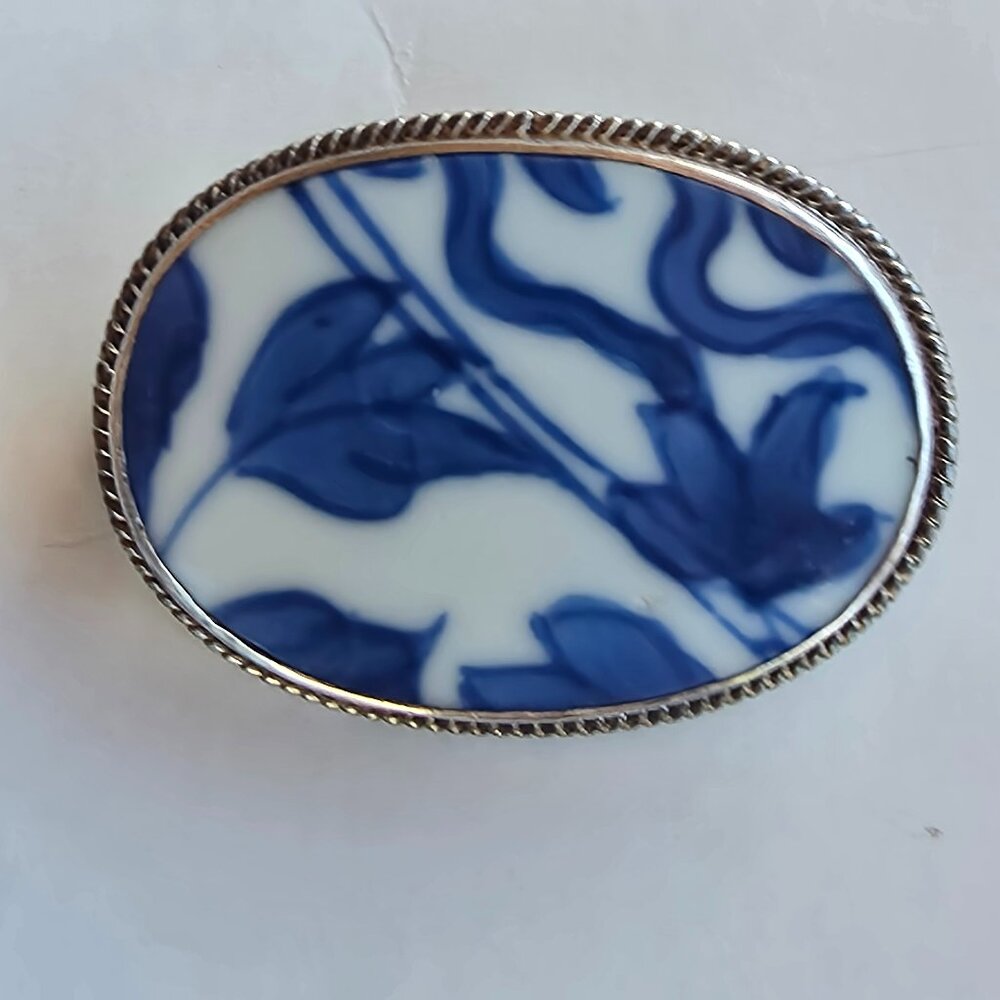 Vintage Antique Blue & White Sterling Silver 925 Oval Ceramic Porcelain Brooch